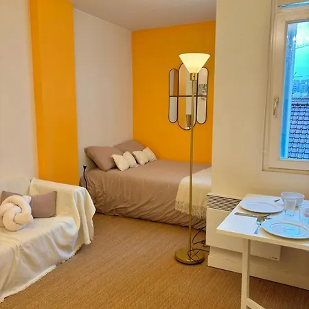 Cosy Sur La Prestigieuse Rue Faidherbe, à Deux Pas De La Gare Flandre